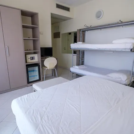 Carlton 3* Riccione